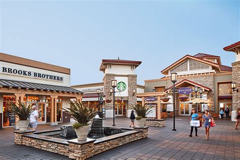 Livermore Premium Outlets .